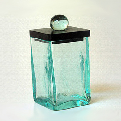 حامل أعواد قطنية